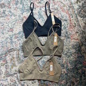 SKIMS Soft Smoothing Bra